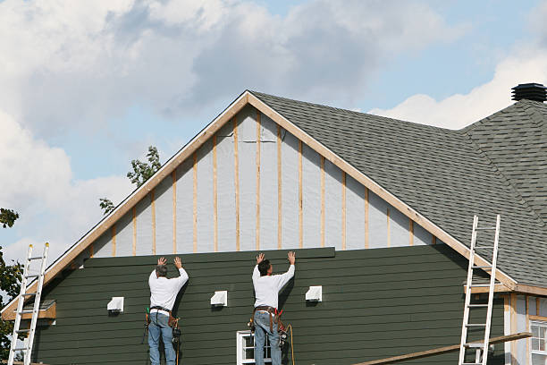 Professional Vinyl Siding technician working in Johnstown, NY
